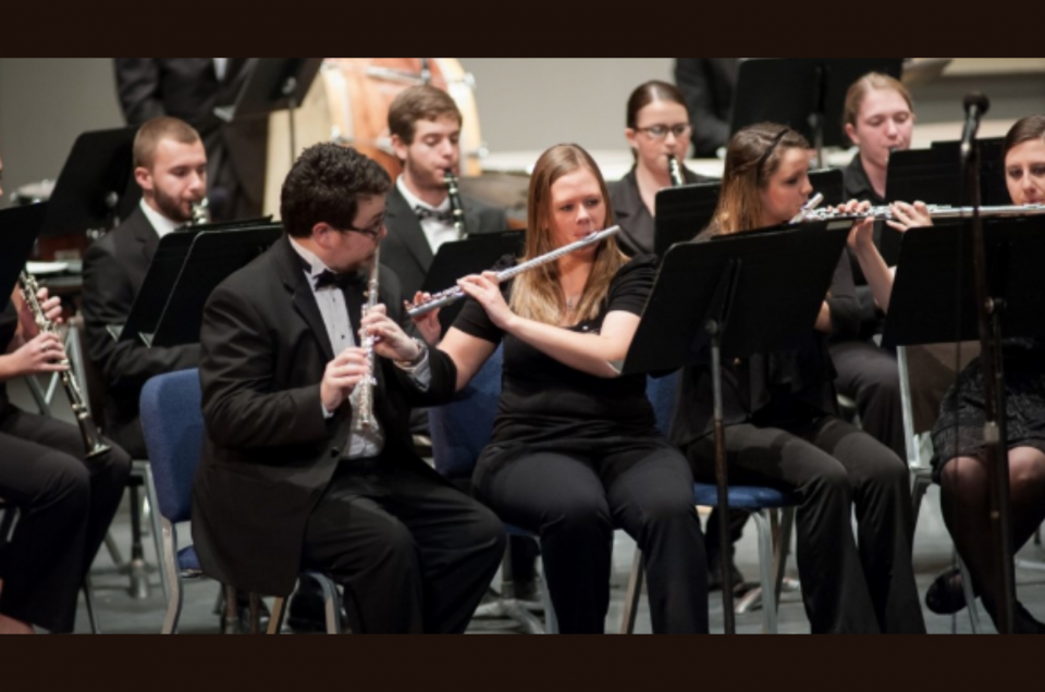Ashland University students playing a concert